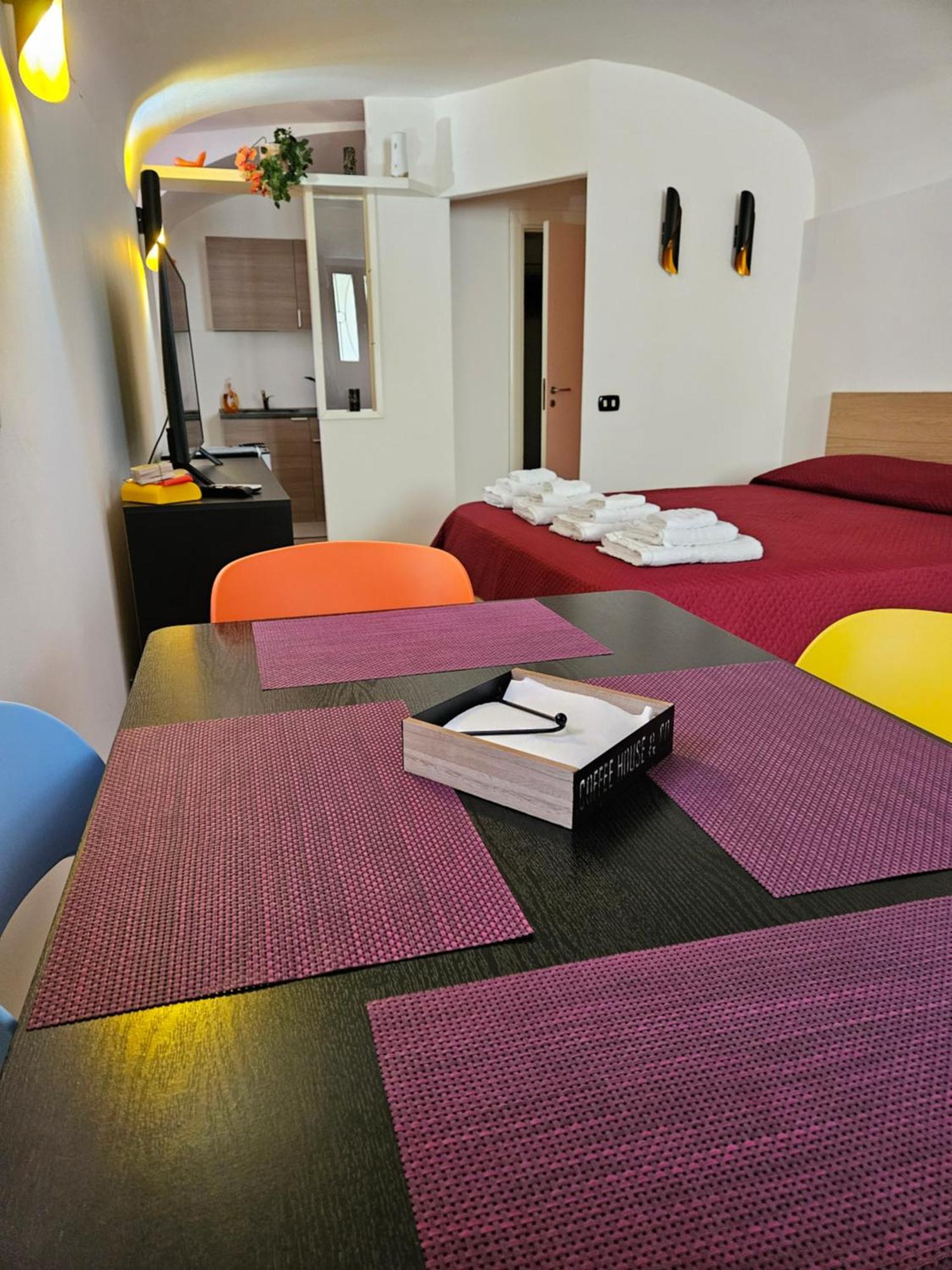 Petraio Home เนเปิลส์ ภายนอก รูปภาพ